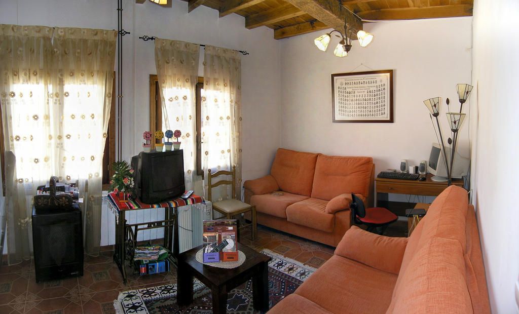 Готель Casa Paulino Corrales De Buelna Екстер'єр фото